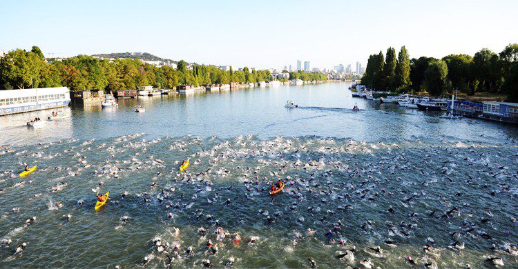 Baignade dans la Seine - huffingtonpost.com