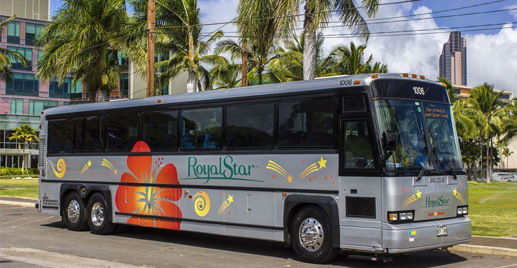 Bus de tourisme à Hawaï (royalstarhawaii.com)