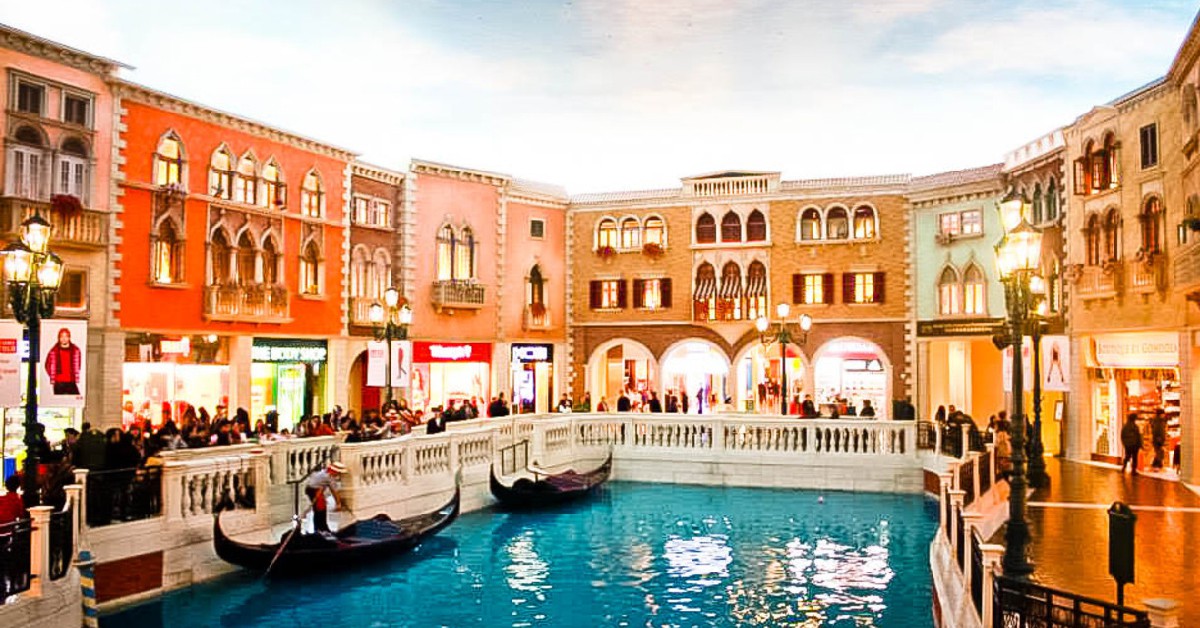 Grand Canal Shoppes - Trover