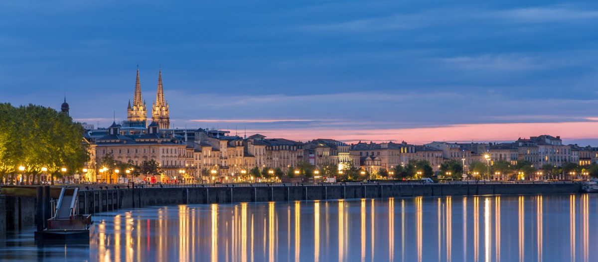 Quais de Bordeaux - Leonid Andronov