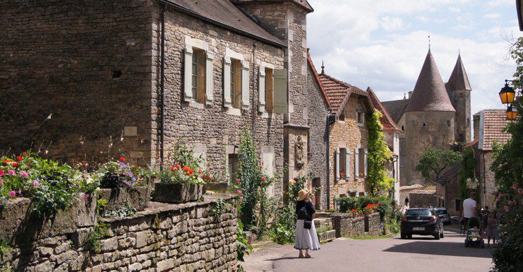 Châteauneuf-en-Auxois (Flickr)