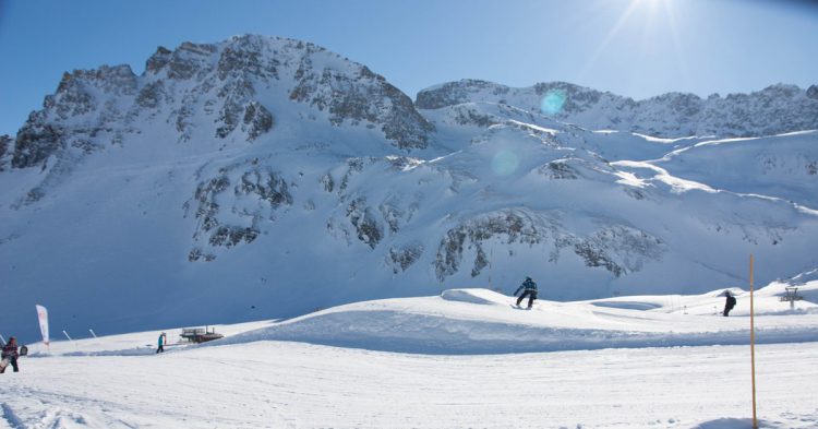 Faire du ski aux Alpes (Tomasz Dunn - Flickr)