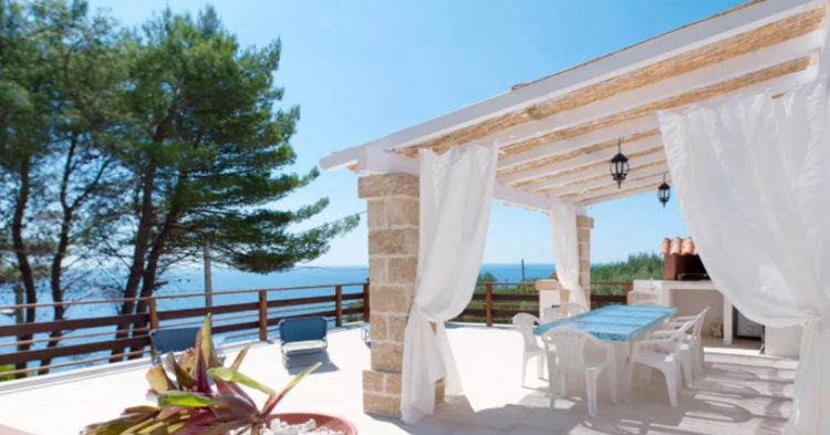 Les Pouilles (Airbnb)