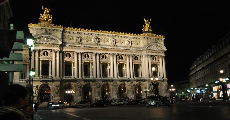 Opéra Garnier ( Helen Simonsson - Flickr)