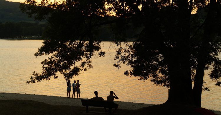 la cité lacustre de Charavines sur le lac de Paladru (Deborah - Flickr )