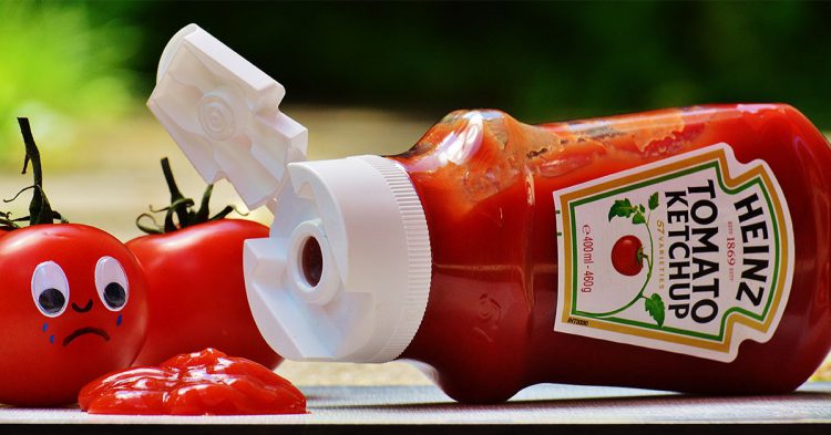 Sigue leyendo 5 choses que vous ignoriez sur le ketchup