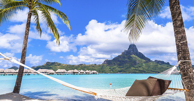 Vue sur la plage de Bora Bora (Istock)
